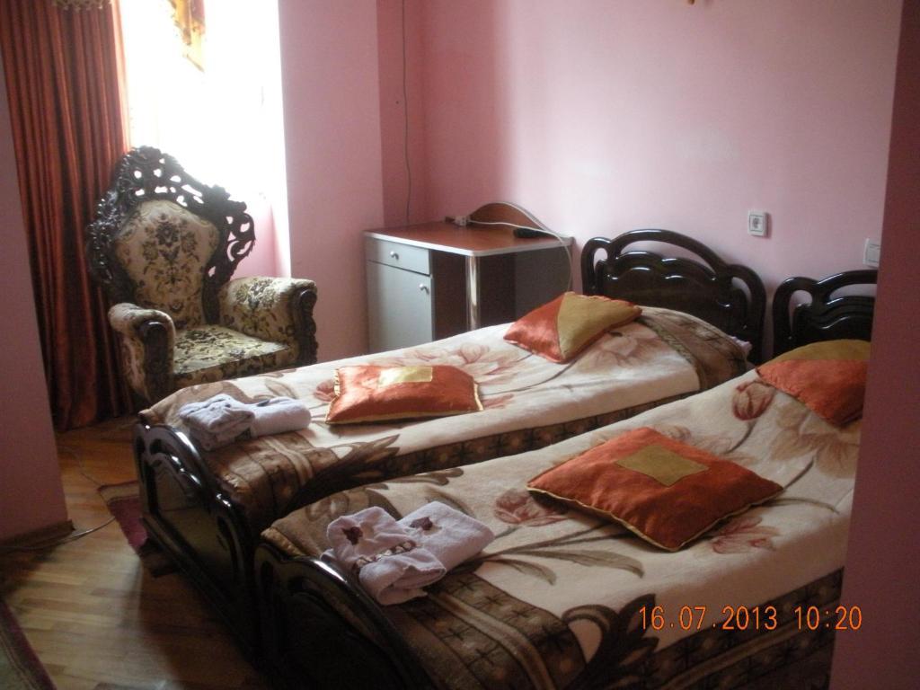 Edemi Hotel Kʼutʼaisi Quarto foto