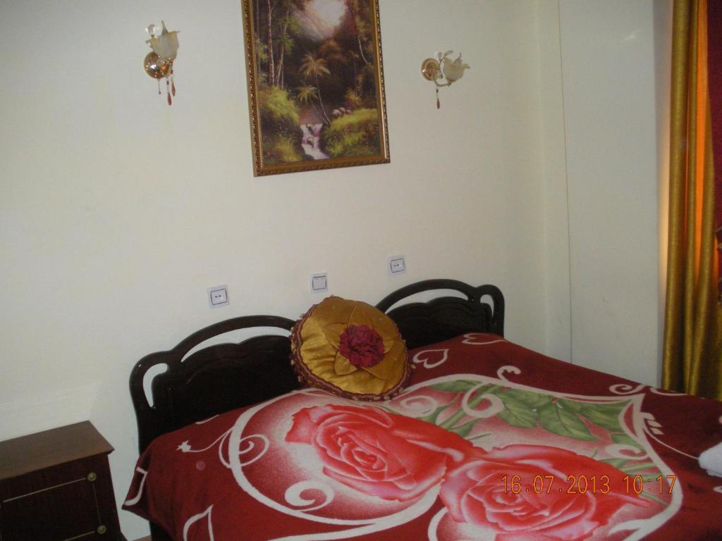 Edemi Hotel Kʼutʼaisi Quarto foto